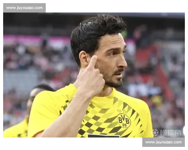 胡梅尔斯携超模女友观战斯图加特站决赛 退役后跨界体育魅力不减 胡梅尔斯携超模女友观战斯图加特站决赛 退役后跨界体育魅力不减