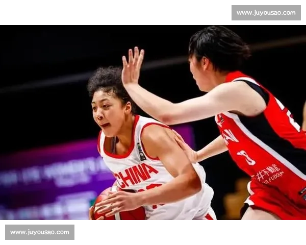 14 岁混血新星李安妮:国少核心的女篮一队梦 14 岁混血新星李安妮:国少核心的女篮一队梦