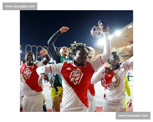 摩纳哥迎战尼斯焦点对决解析球队状态与胜负关键前瞻赛季走势判断 摩纳哥迎战尼斯焦点对决解析球队状态与胜负关键前瞻赛季走势判断